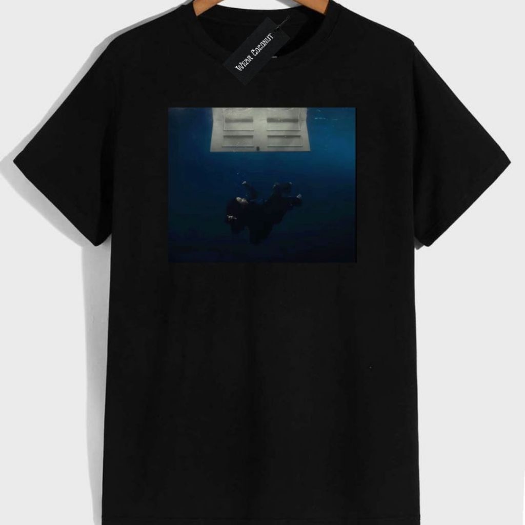 Blusa da Billie Eilish em Hit Me Hard And Soft em Oferta