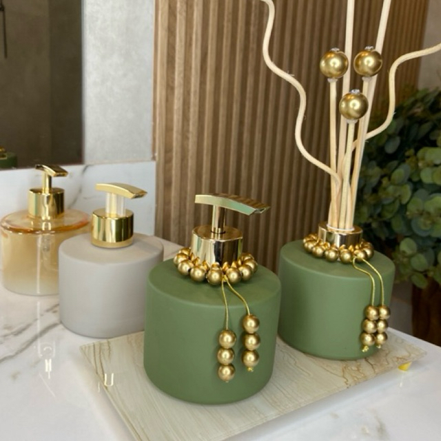 KIT LAVABO DE VIDROS COLORIDOS COM DECORAÇÃO E BANDEJA 22x12 INCLUSO