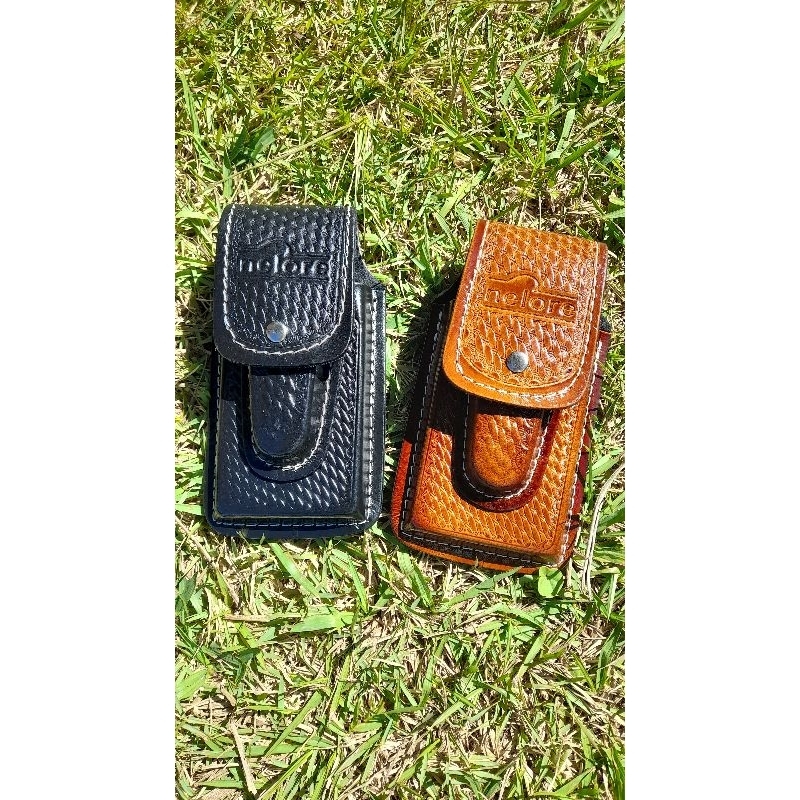 Porta canivete e porta celular de couro, vem com duas repartições