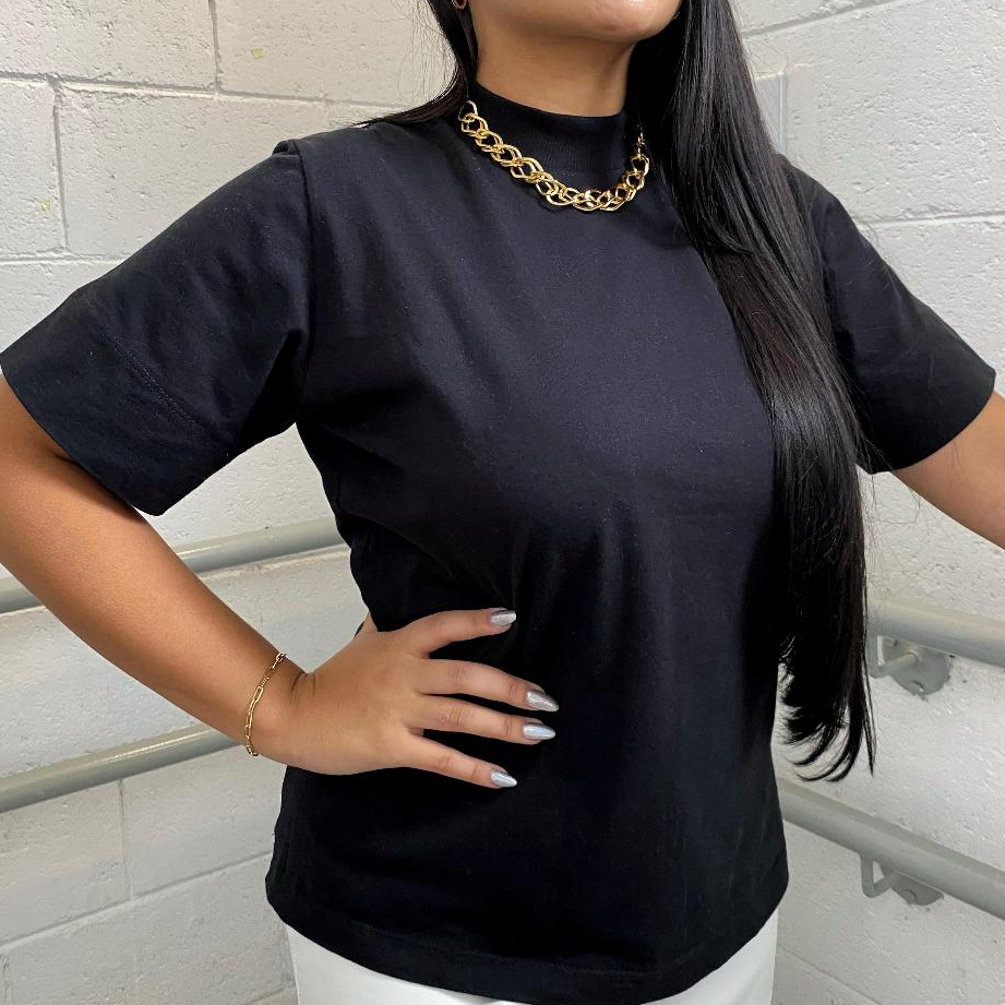 Blusa Feminina Gola Alta Básica 100% Algodão Lisa Estilosa Manga Ampla