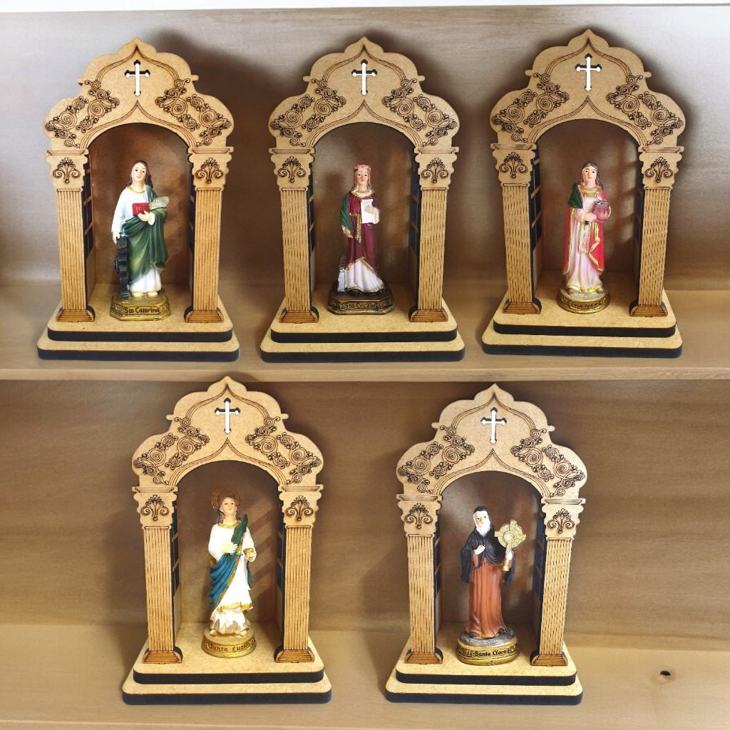 Imagem escultura santa em resina oratório capela Catarina Cecília Apolonia Luzia Clara nossa senhora Aparecida fatima