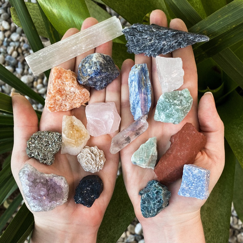 KIT DE CRISTAIS - VOCÊ ESCOLHE SEU KIT - Pedras Brutas Naturais em Oferta na Shopee