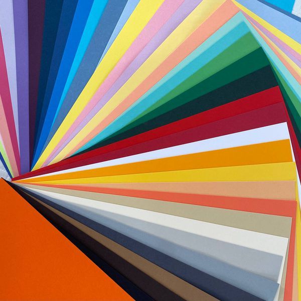 10 Folhas Papel Color Plus Fedrigoni Colorido na Massa a4 180g em Oferta na Shopee