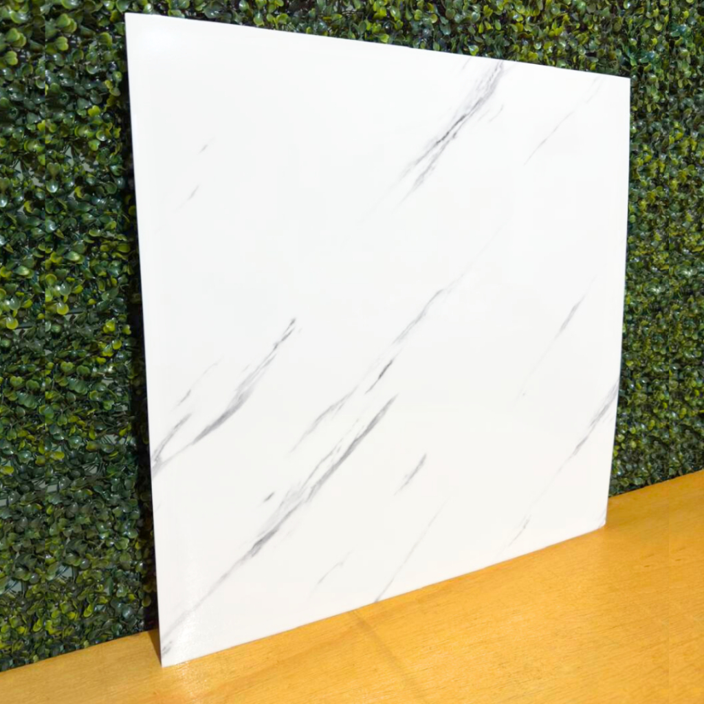 Kit 10 Placas Adesivas Mármore Branco Autocolante Parede Porcelanato Lavável 3D 60x60 em Oferta na Shopee