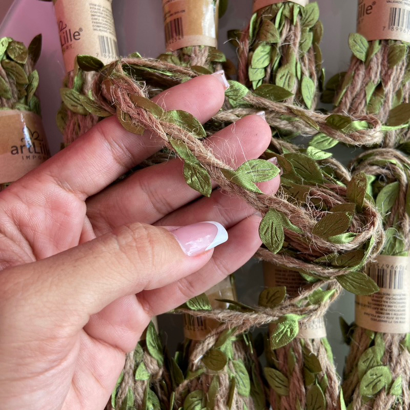 Fio Cordão Juta com Folhas Artificiais Seda Verde 3 Metros P/ Personalizados de Luxo em Oferta na Shopee