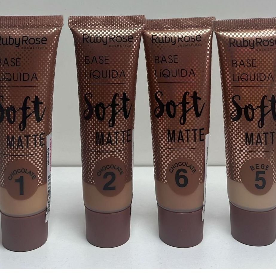 Base Líquida Soft Matte- Ruby Rose.