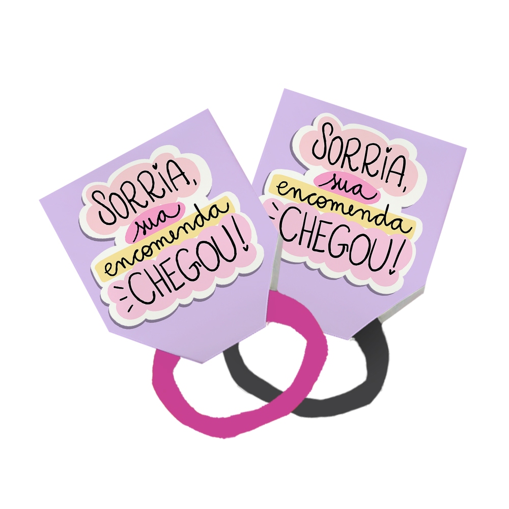 56 Xuxinha Rabicó Amarrador Tag Lembrancinha Frase Sorria Sua Encomenda Chegou! Fundo Lilás