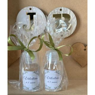 31  Mini Álcool em Gel 30ml Lembrancinhas De Maternidade e Nascimento em Oferta na Shopee