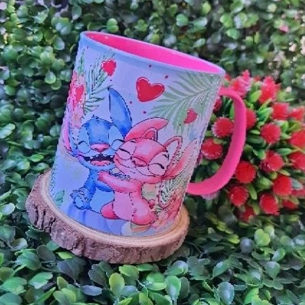 Caneca polímero plástica resistente pink stitch e angel pink volta às aulas