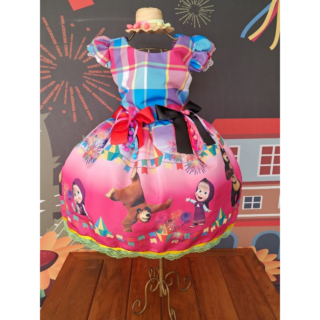 Vestido Junino Masha e o Urso