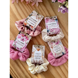 50 unid. tags para scrunchies mimo para cliente ( não acompanha as scrunchies )