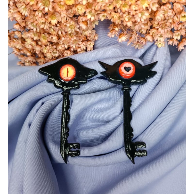 Chaves Hazbin Hotel Chaveiro ou Colar Charlie Alastor Angel Vaggie Niffty Lúcifer Husk Helluva Boss