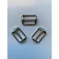 Fivela Reguladora em metal zamack (50 unidades) Passante Boné Cinto Bolsas