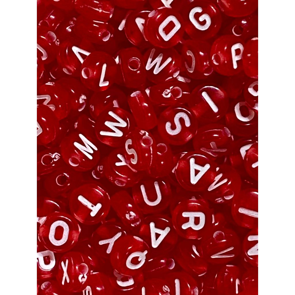 Miçanga Alfabeto Redondo Translucido vermelho