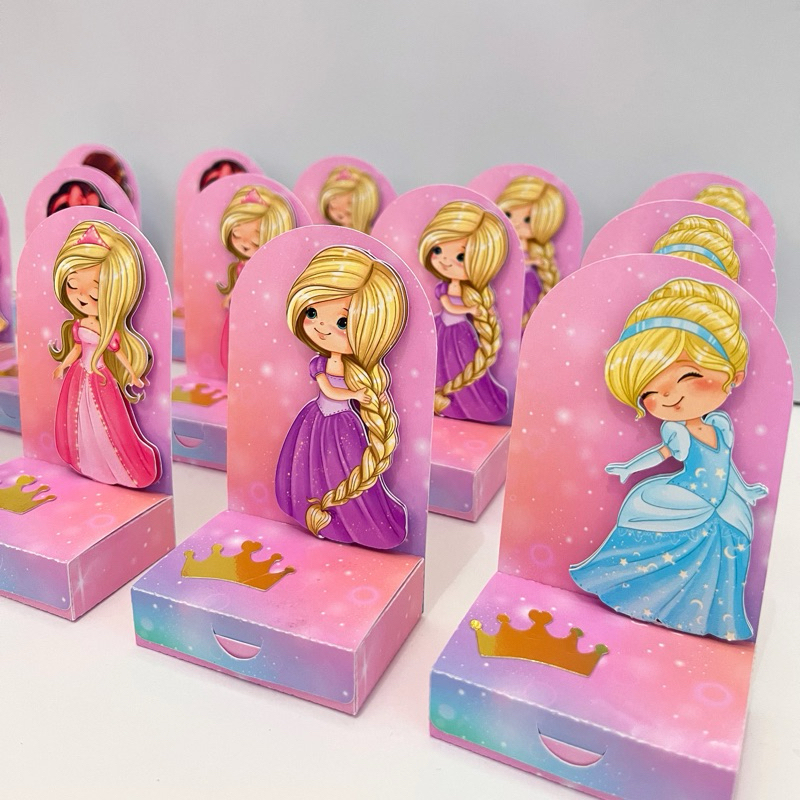 Mini Cenario Personalizado Princesas Cute | Aniversario | Lembrancinha Personalizada | Fazemos todos os temas