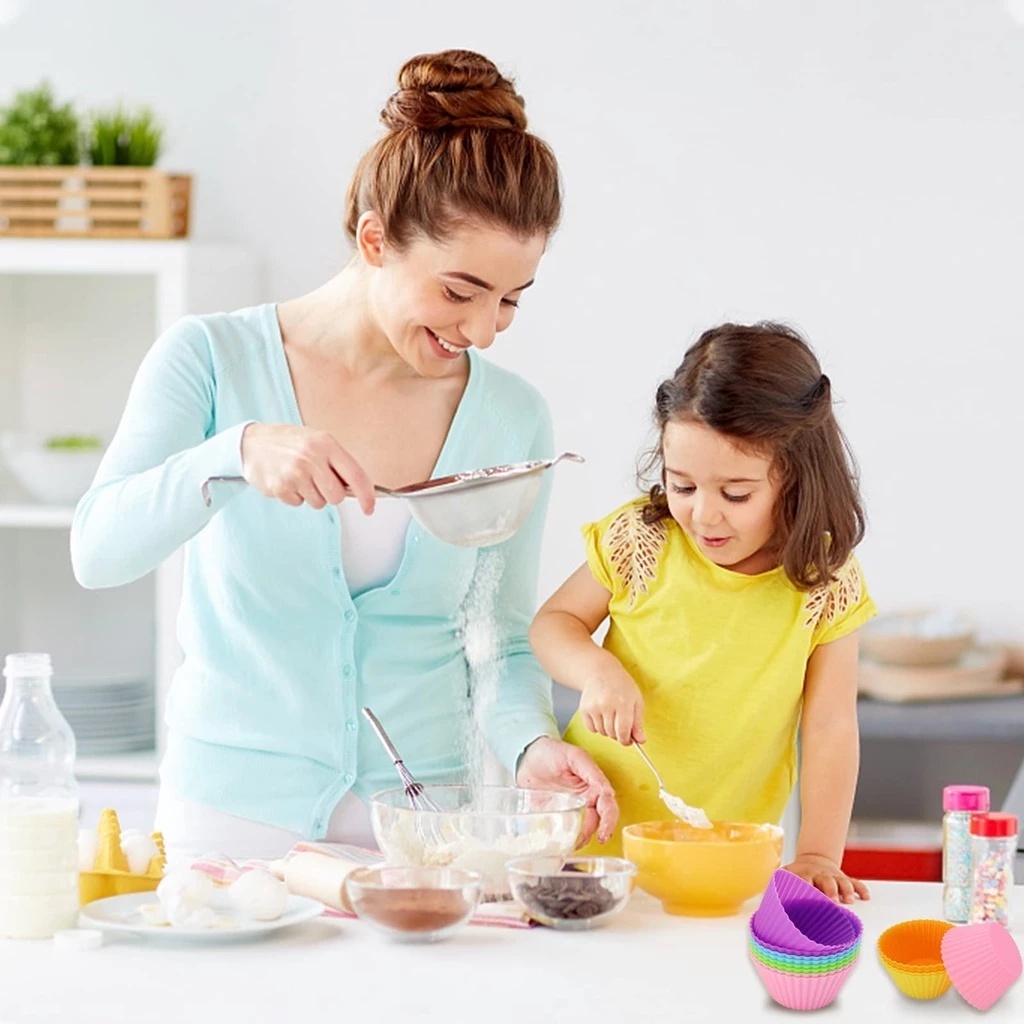 Kit de 6 ou 12 forminha molde de bolo mini de silicone para cupcake pudim prático confeitaria e doces forno em Oferta na Shopee