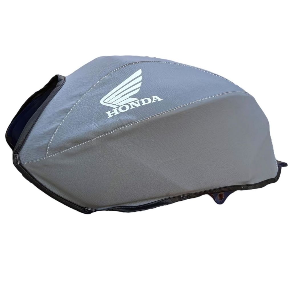 Capa Tanque Titan/Fan 125 2000/2001/2002/2003/2004/2005/2006/2007/2008 Cinza
