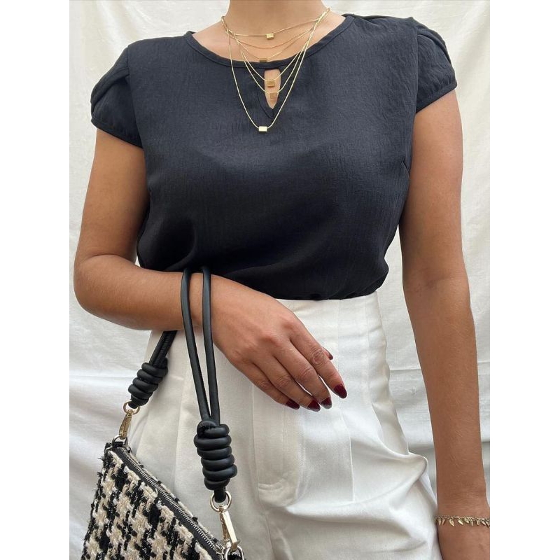 Blusa Feminina Manga Curta Babado Lisa