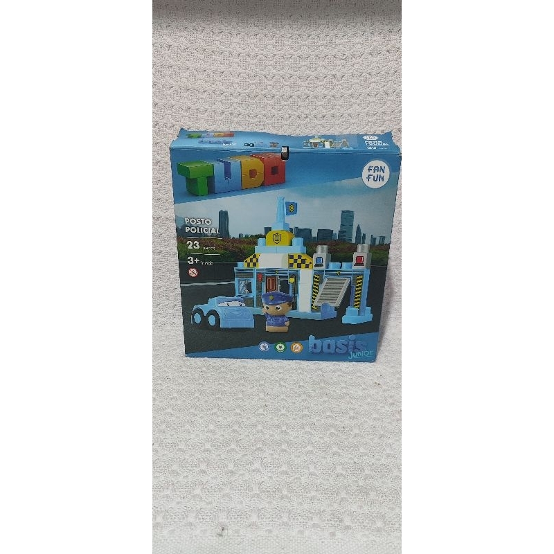 Mnm Mega Blocos Posto Policial - 23 Pcs - Minimi - Bege