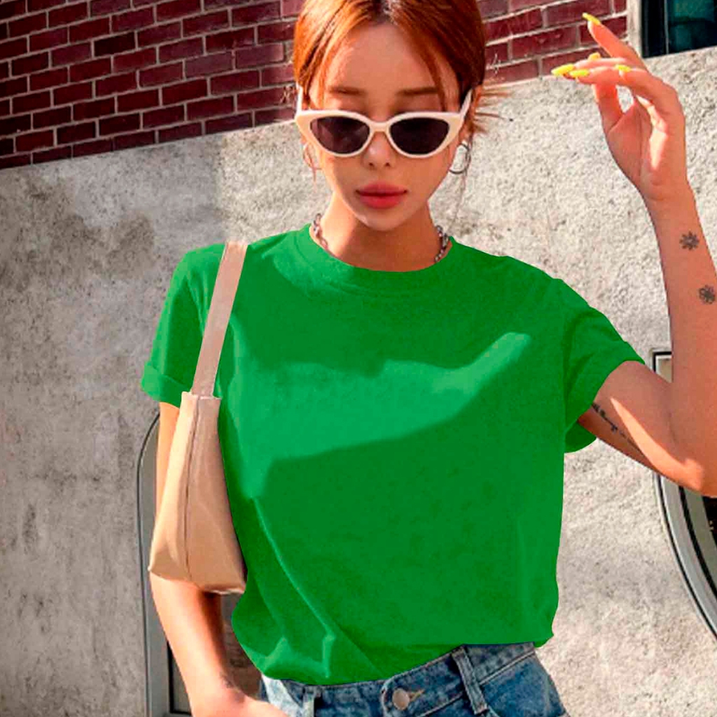 Camiseta Oversized Streetwear Estilosa Aesthetic Moderna Blusa Básica Lisa Leve Confortável
