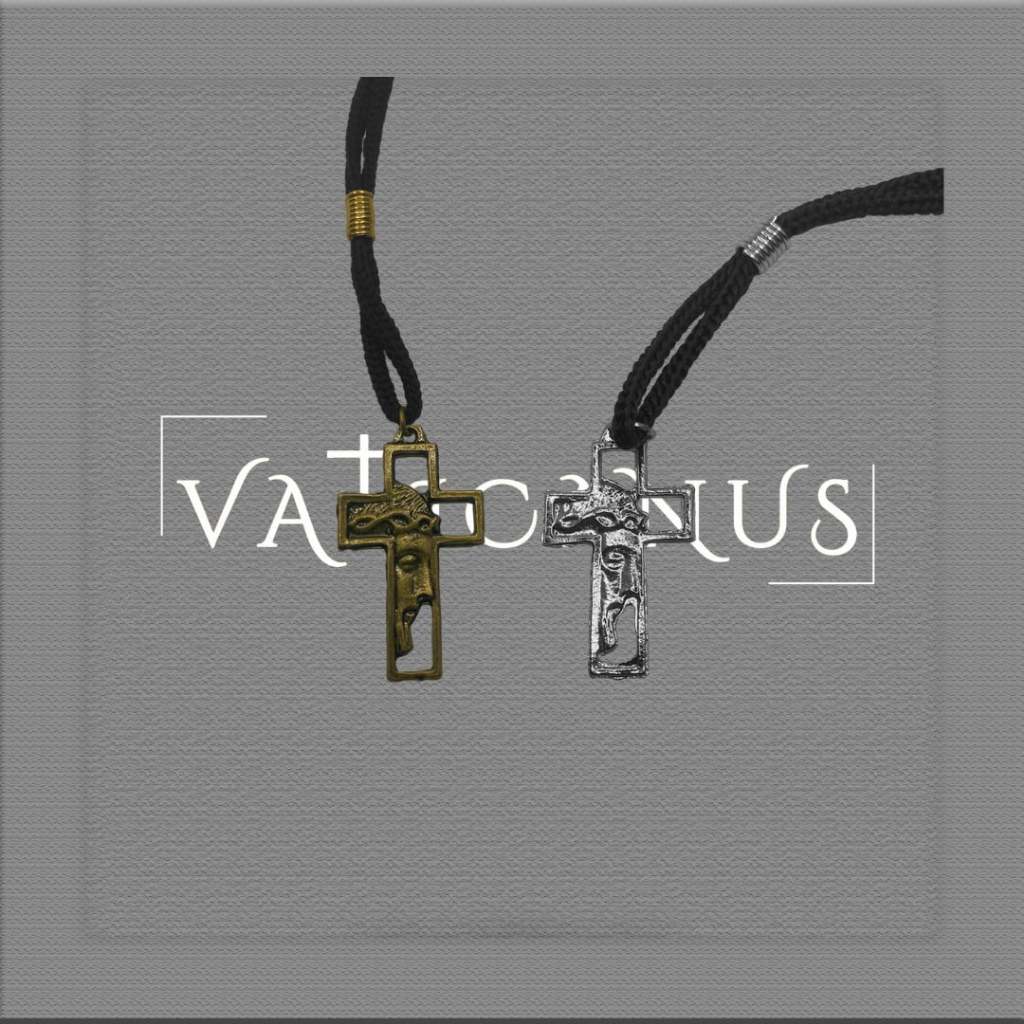 Crucifixo Face De Cristo Com Cordão 3x2cm (pacote Com 2)