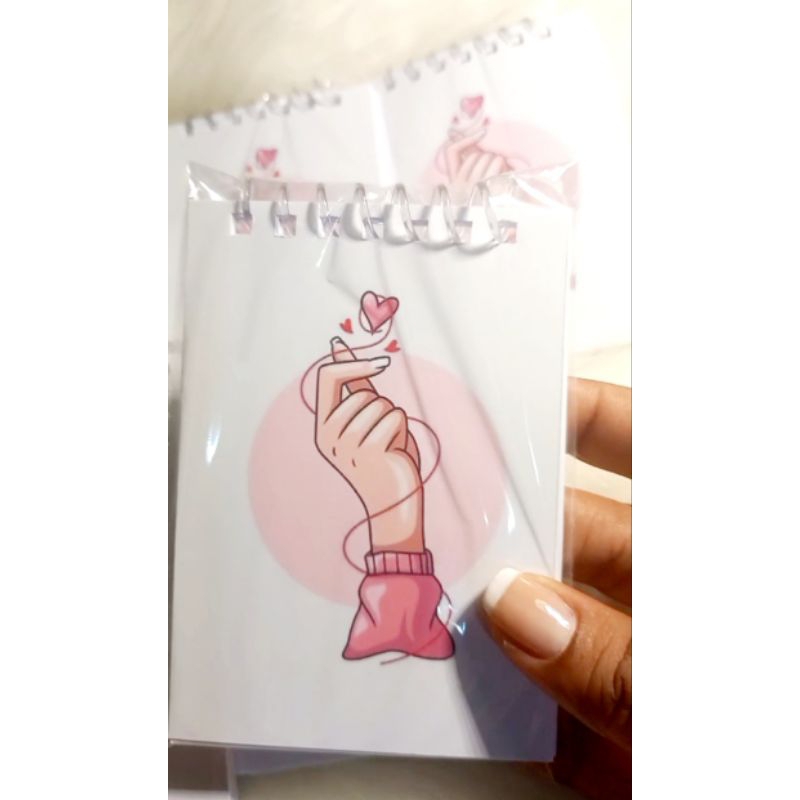 KIT DORAMA com 8 BLOQUINHOS TAMANHO 7X10CM com 30 folhas SEM PAUTA em Oferta na Shopee