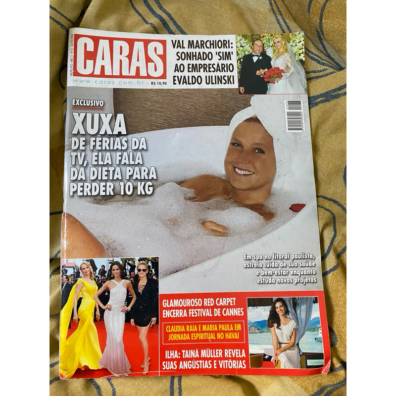 revista caras com a Xuxa na capa