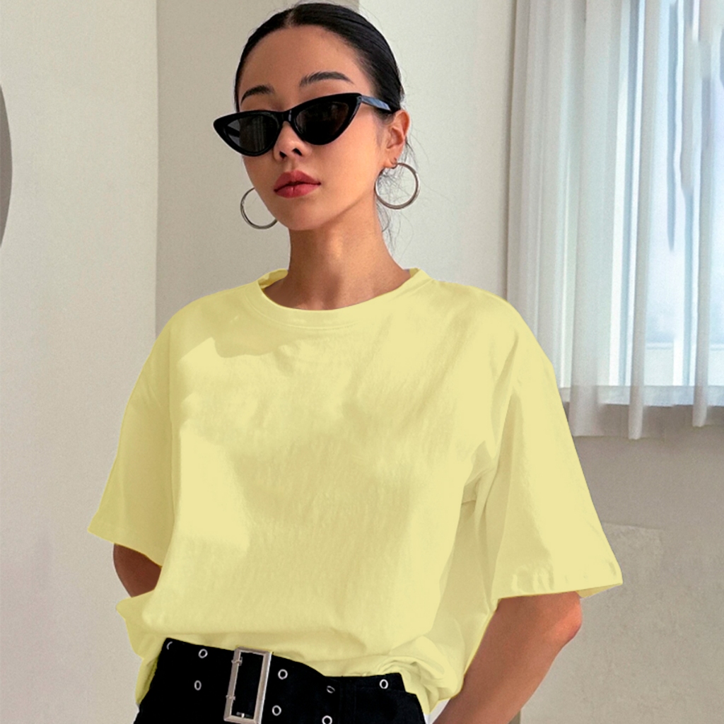 Camiseta Oversized Feminina Sem Estampa Básica Lisa Moderna Blusa Estilosa Larga Academia T Shirt S