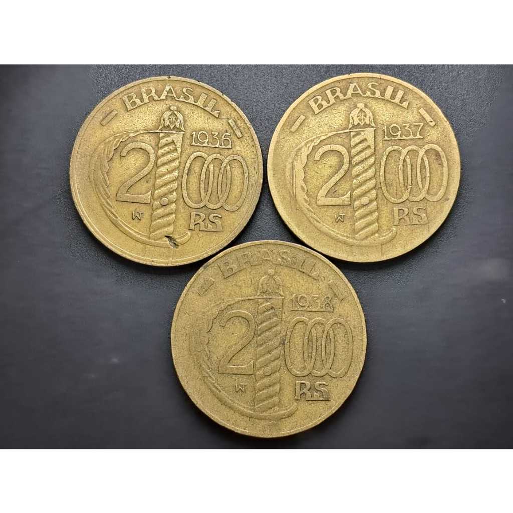 Moedas de 2000 réis de 1936, 1937 e 1938, Duque de Caxias, MBC, circuladas mas em bom estado de conservação