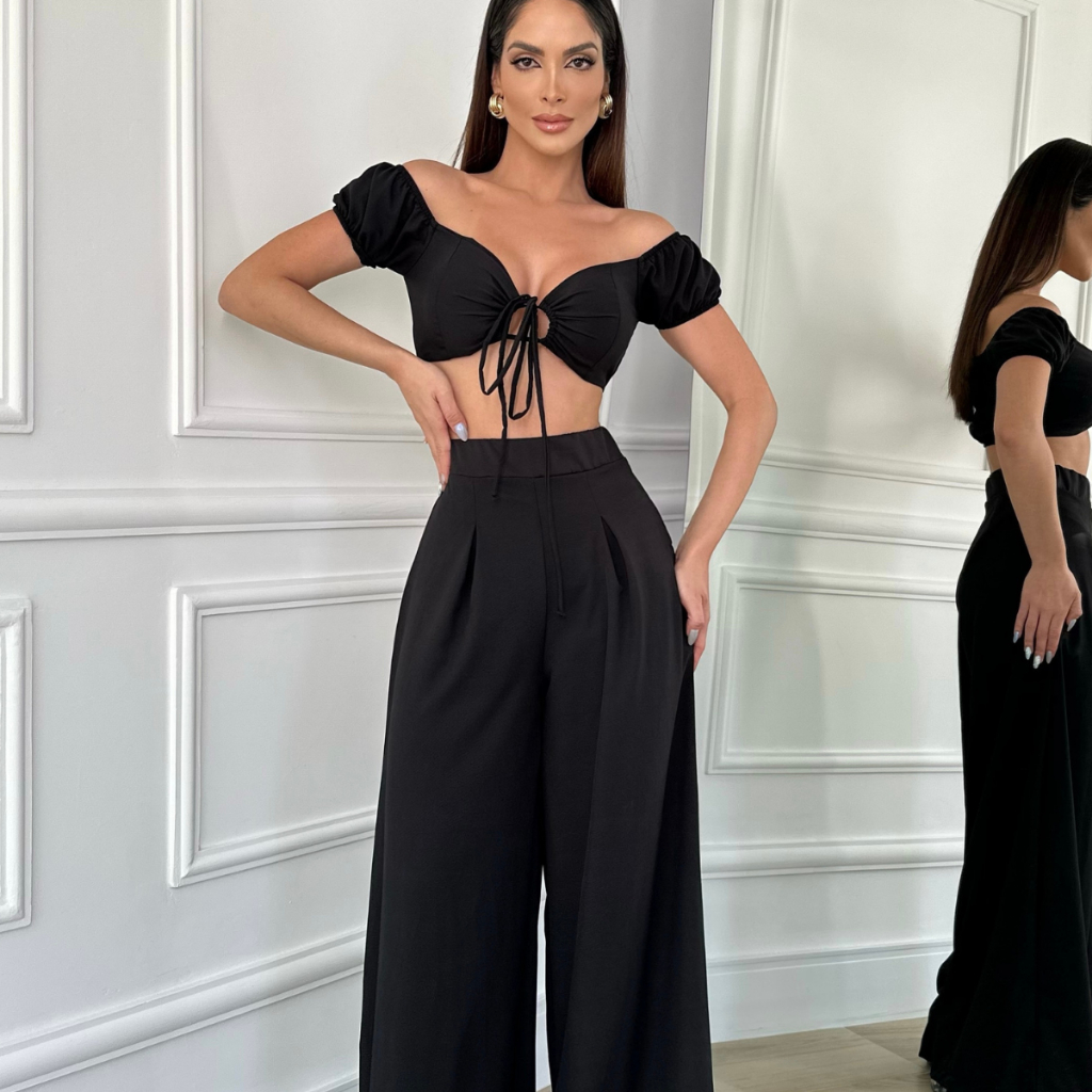 conjunto de alfaiataria calça e cropped com bojo.