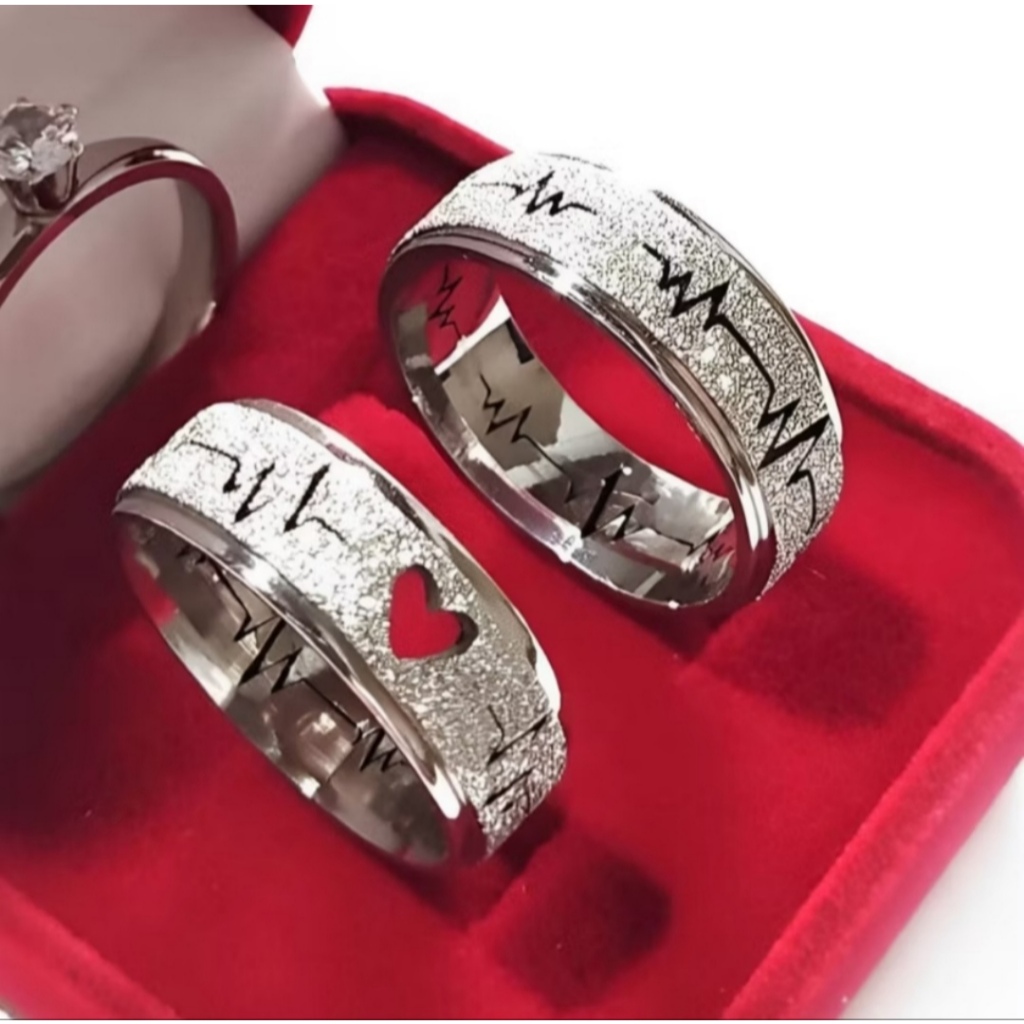 KIT Par De  Aliança Namoro Banhada a Prata 925 Com Solitário Compromisso Batimento Coração Vazado em Oferta na Shopee