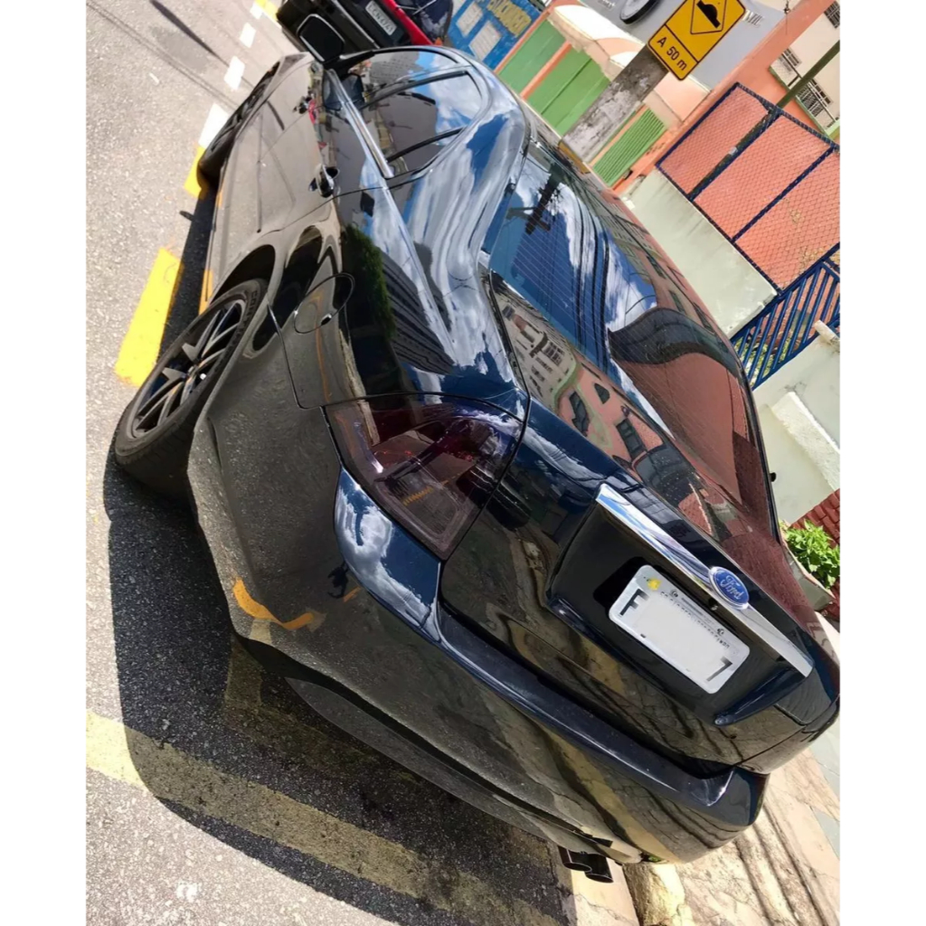 Lente Lanterna Traseira Fusion 2006 2007 2008 2009 - O Par Fumê Com Cola