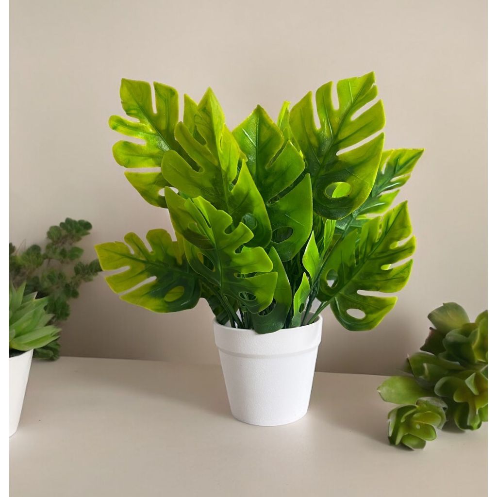 Planta Artificial Monstera costela de adão em Vaso de Plástico Branco - Fácil Manutenção