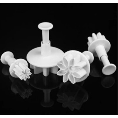 KIT C/4 Cortador Ejetor Margarida Pasta Americana Biscuit Artigo de Cozinha Confeitaria Arte - 3442