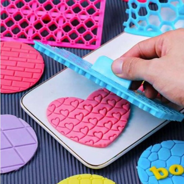 Marcador Texturizador de Coração Artigo de Confeitaria Pasta Americana Biscuit - 3318U em Oferta na Shopee