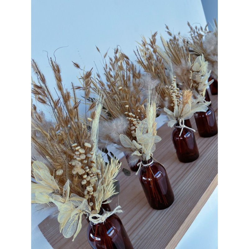 5 Arranjo flores desidratadas tons neutros/pluma(cores) + Frasco âmbar vidro 100ml decoração, eventos, lembrancinha