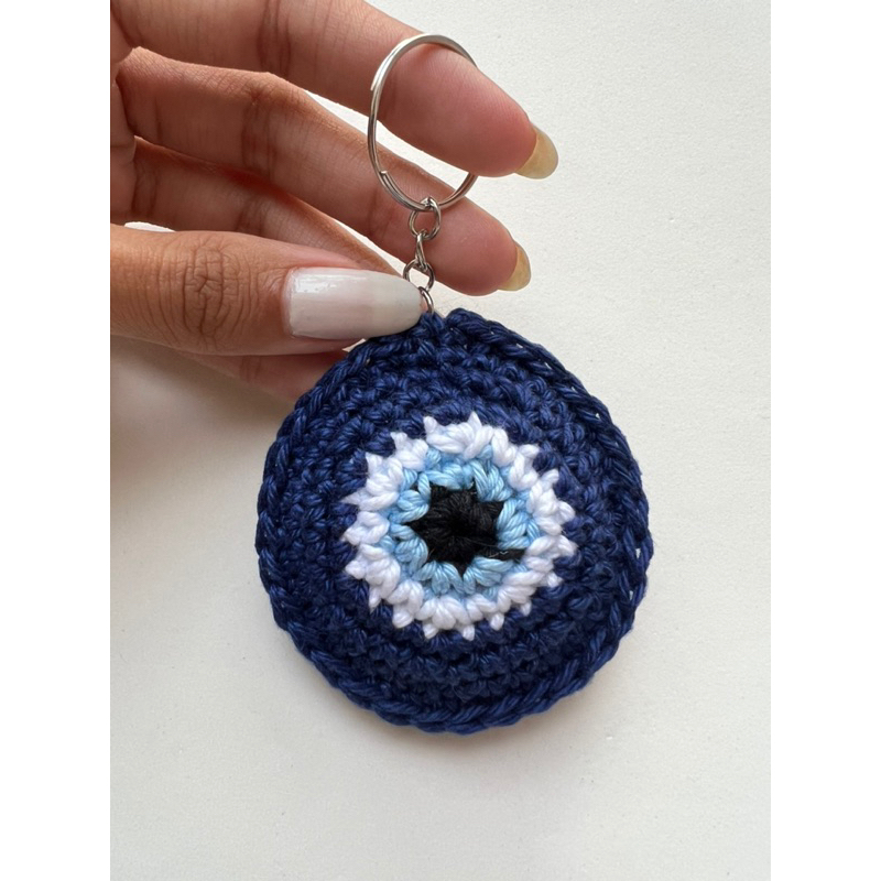 Chaveiro Amigurumi Crochê Olho Grego