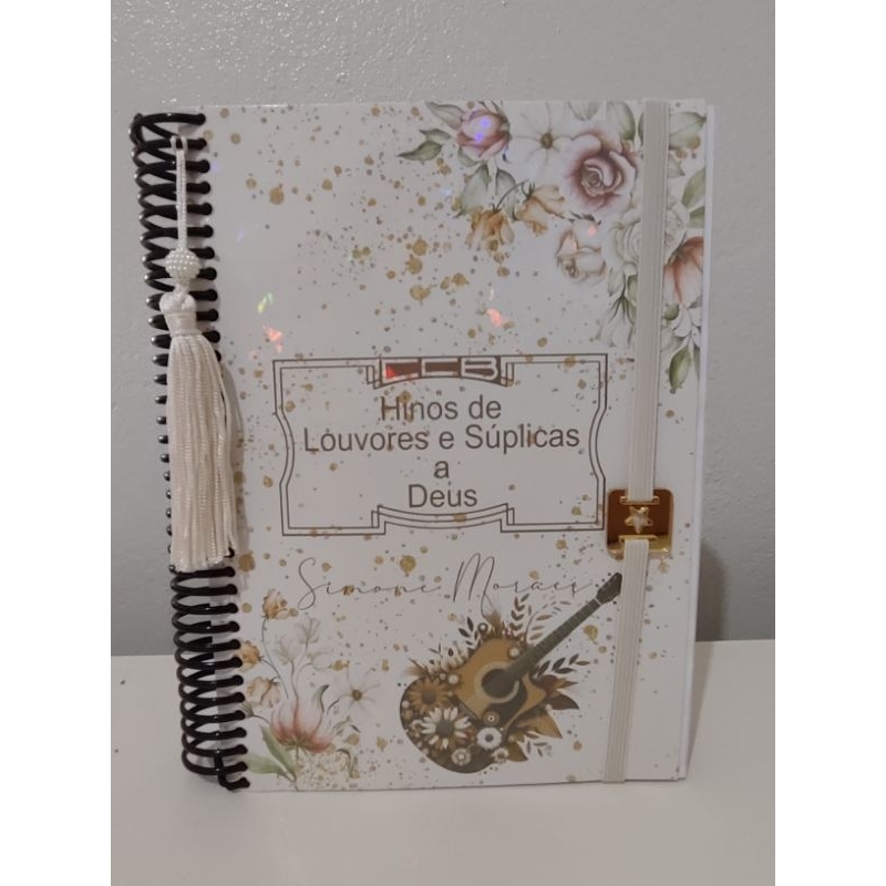 Hinário clave para VIOLÃO hinos da CCB-(PASSANDO A FOTO PRO LADO TEM MAIS OPÇÕES DE CAPA)