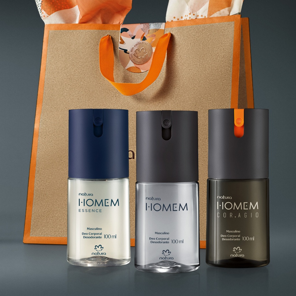 Presente natura homem trio de desodorantes deo Conteúdo: 1 Desodorante corporal natura homem essence 100 ml. 1 Desodorante corporal natura homem cor.agio 100 ml. 1 Desodorante corporal natura homem 100 ml. 1 Sacola especial de presente P. kit deo corporal