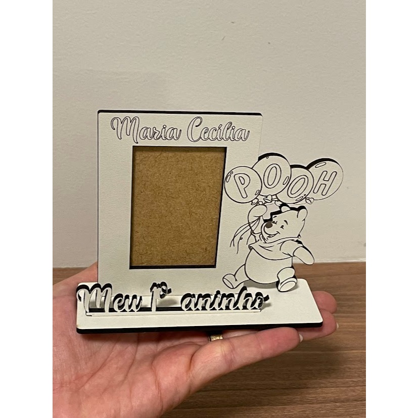 Mini Porta Retrato Tema Ursinho Pooh - Foto 5x7,5cm em Oferta na Shopee