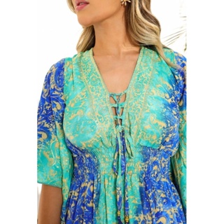 Vestido curto de seda  manga medieval em Oferta na Shopee