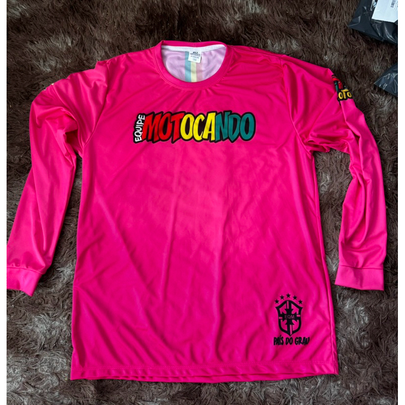CAMISA MANGA LONGA ROSA em Oferta na Shopee