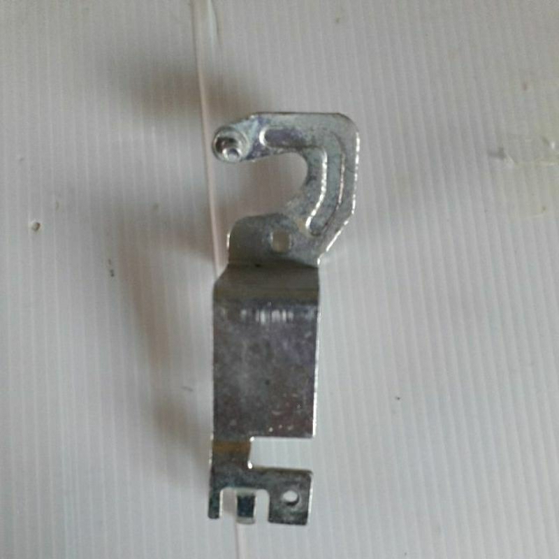 Dobradiça da porta do microondas eletrolux  meO44 usada