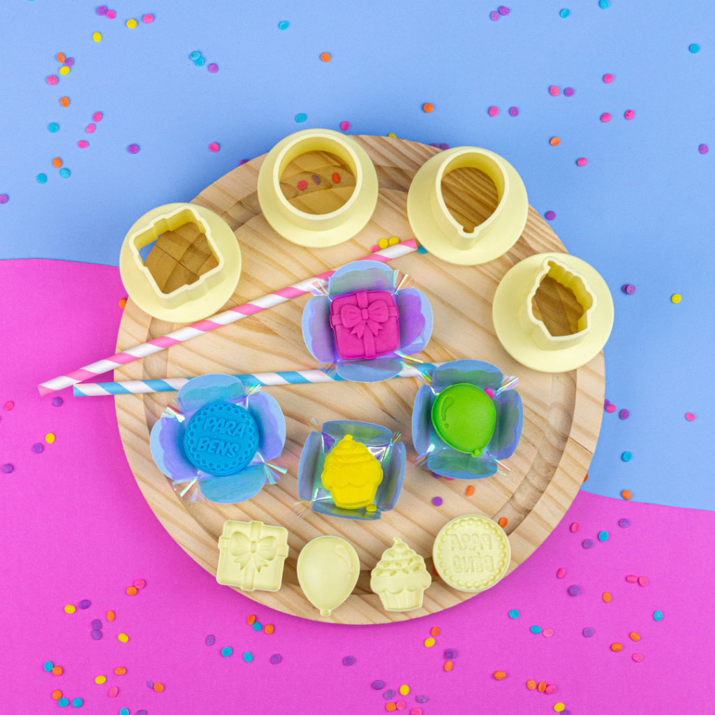 Moldes Ejetor Max Parabéns Para Doces e Brigadeiros Aniversário Festa - Blue Star em Oferta na Shopee