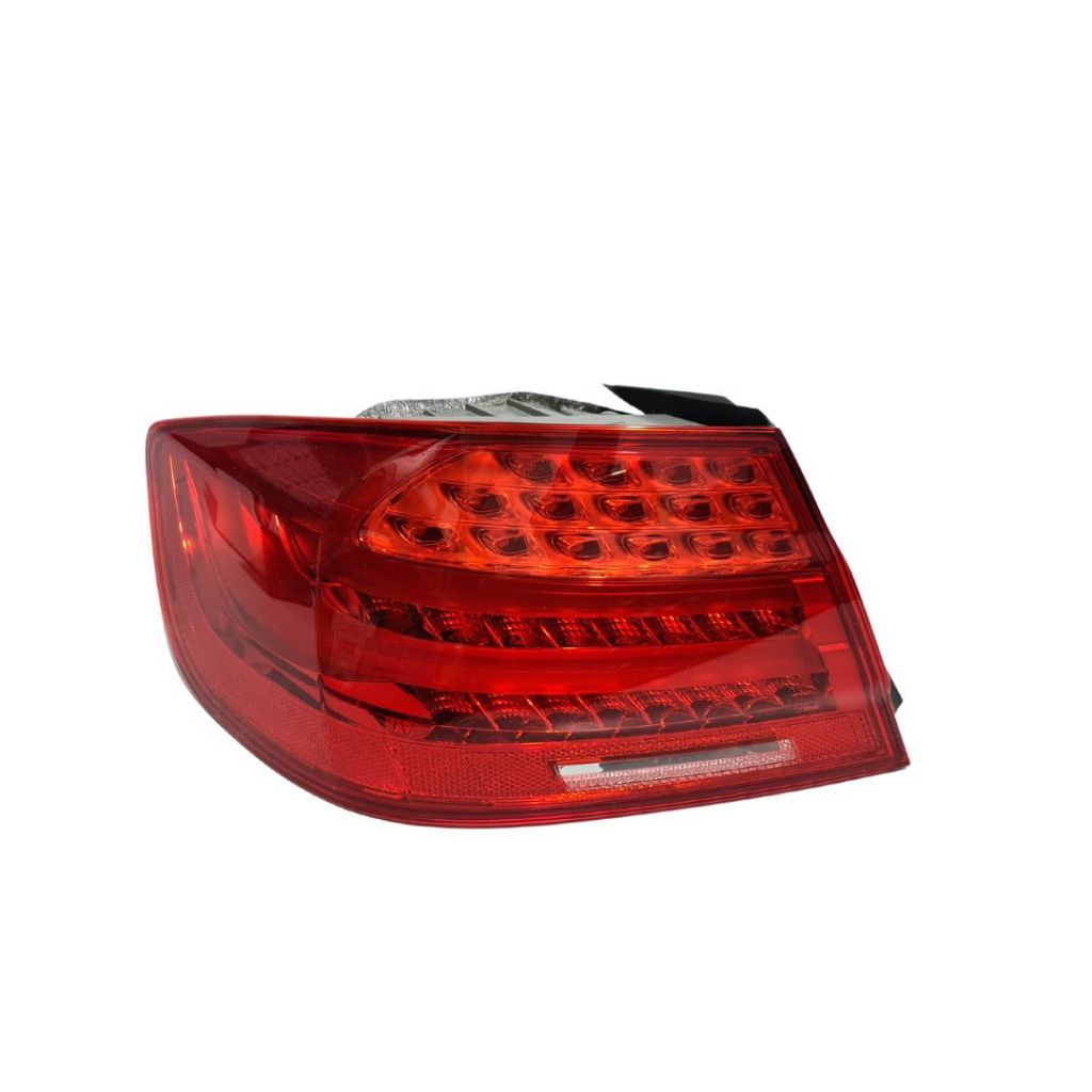 Lanterna Original  Traseira Esquerda Bmw Serie 3 E92 63217251957