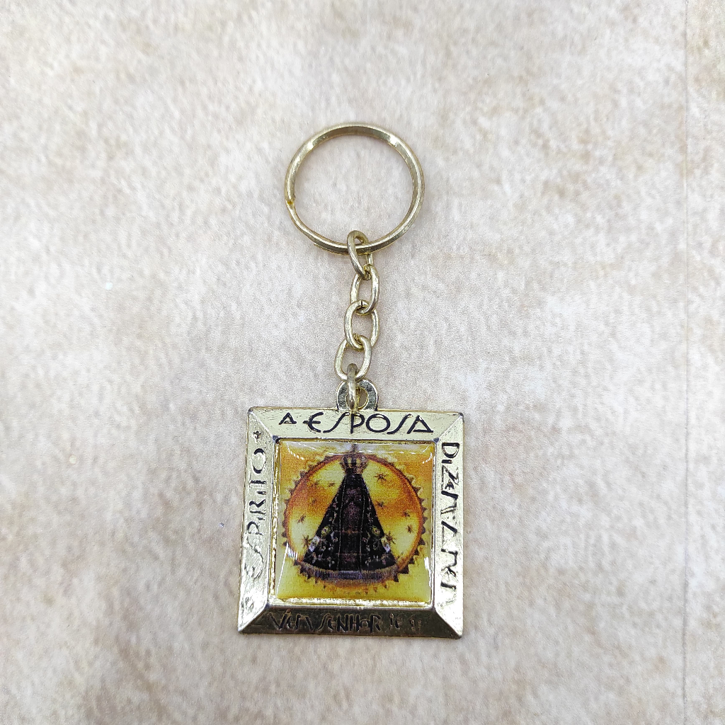 Chaveiro Nossa Senhora Cúpula de Aparecida em Metal e Resina Católico Igreja Terço Broche