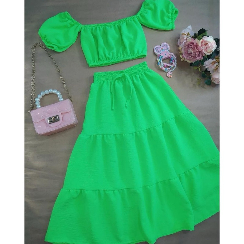 Conjunto Infantil Saia Longa e Cropped Ciganinha Liso Fashion Estilo Tiktok Blogueira para Primavera e Verão 2024 Natal e Ano Novo