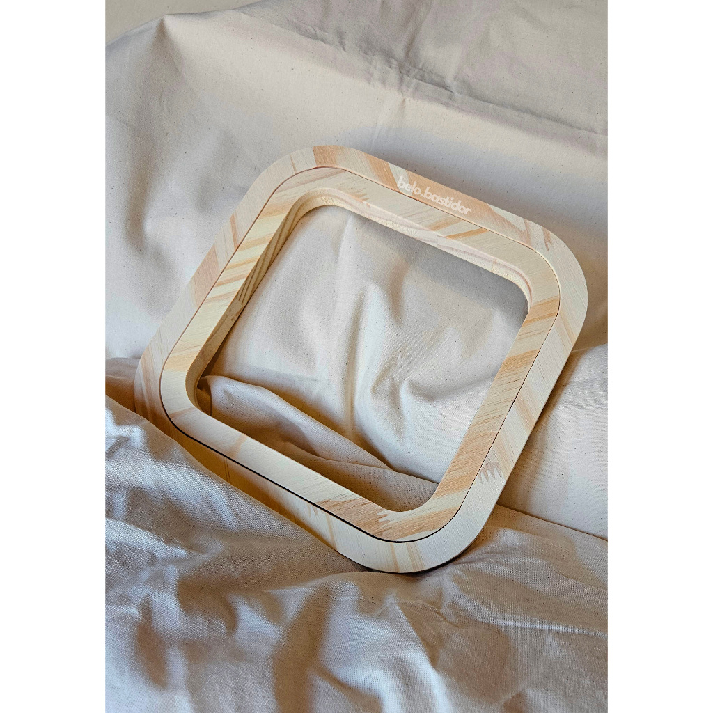 Bastidor Bordado Quadrado: Onde Comprar | BuscaProdutos