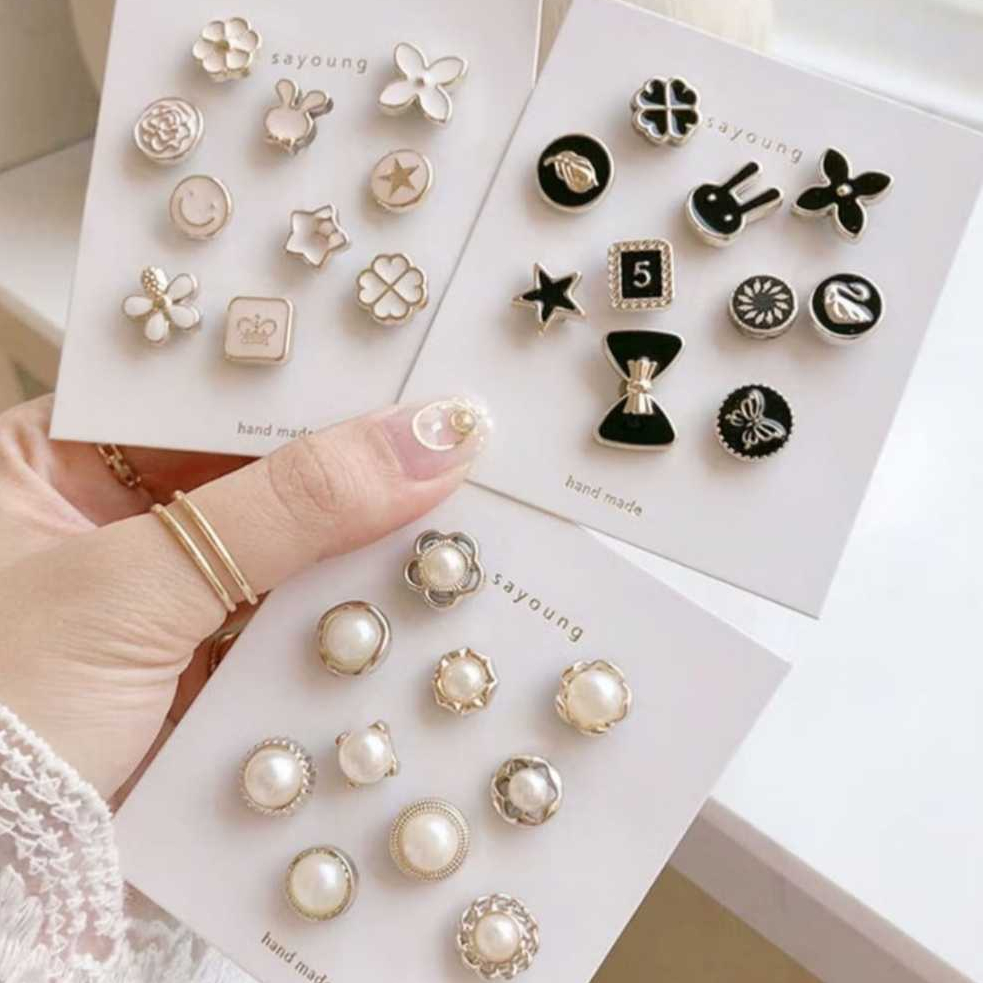 Kit com 5 Mini Alfinetes Botões para Roupa