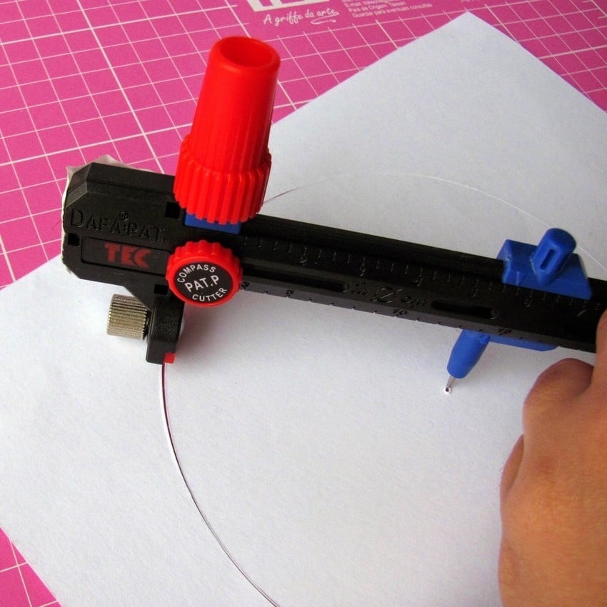 Compasso Corte Rotativo Circular Disco Patchwork Scrapbook - Profissional